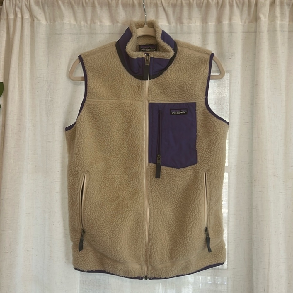 Patagonia Sherpa vest